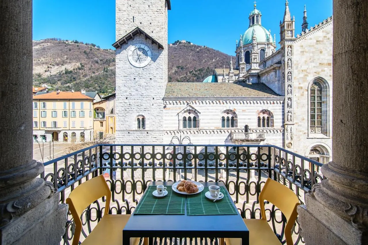 Dome'S Charme - The House Of Travelers Daire Como