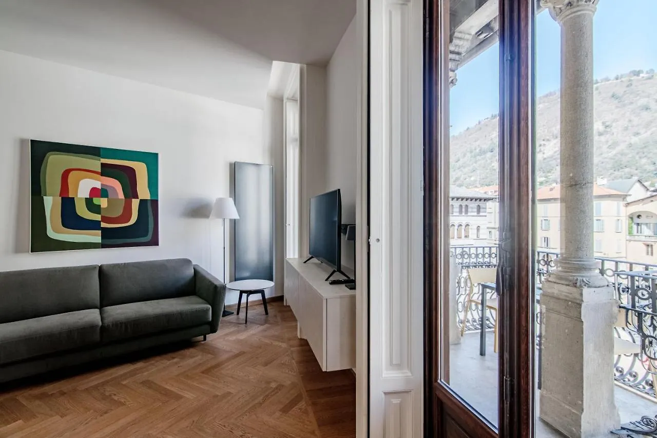 Dome'S Charme - The House Of Travelers Daire Como İtalya