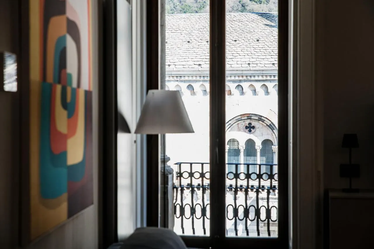 Dome'S Charme - The House Of Travelers Daire Como