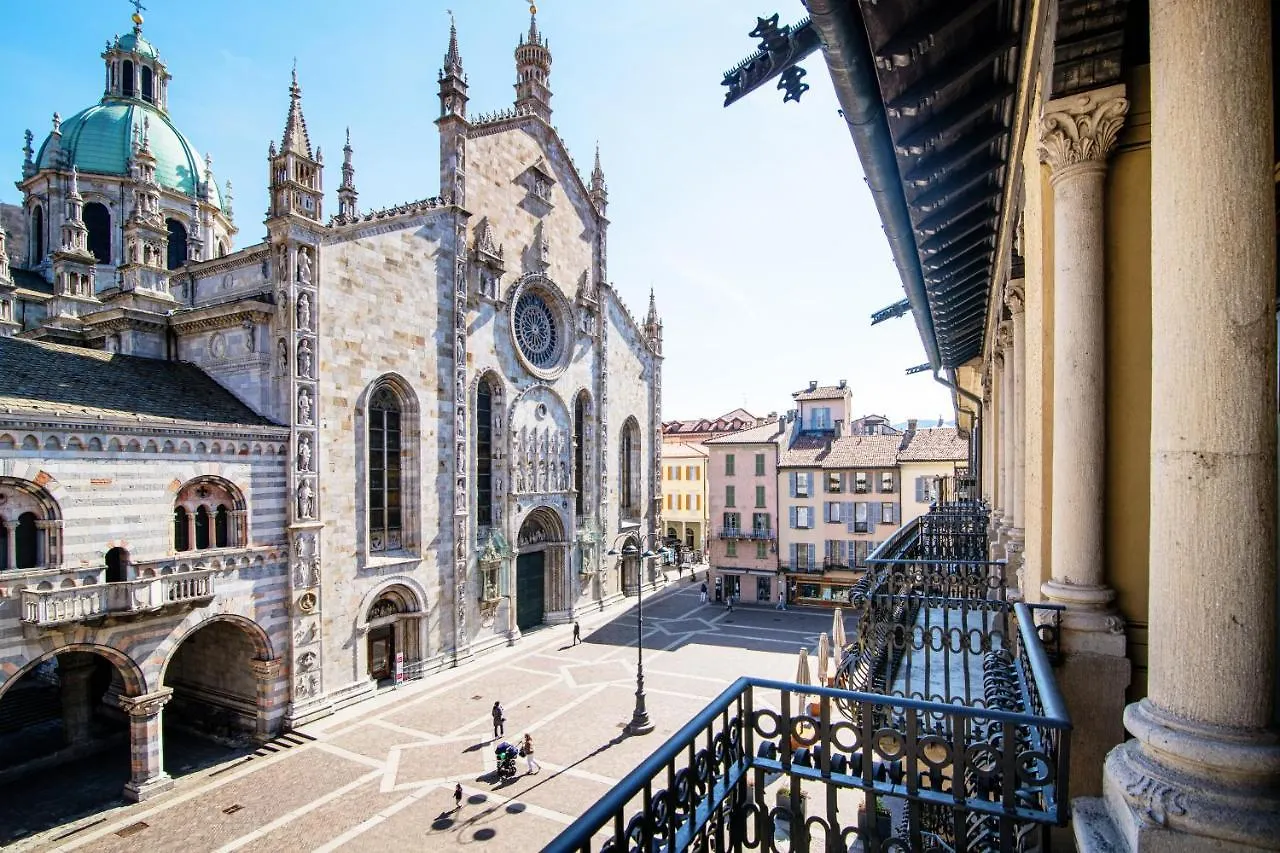 Dome'S Charme - The House Of Travelers Daire Como 0*,  İtalya