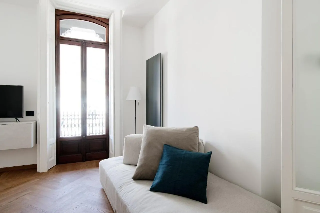 Dome'S Charme - The House Of Travelers Daire Como
